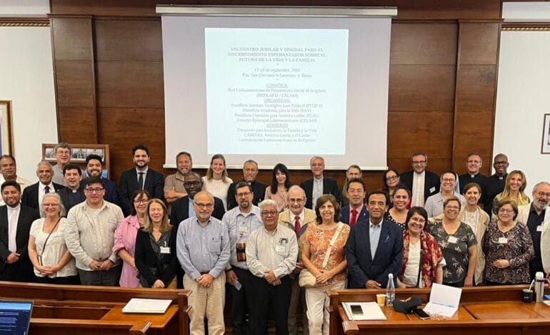 “Tejiendo futuros, protegiendo vidas: con quienes iniciar procesos de diálogo social: subsidiariedad”