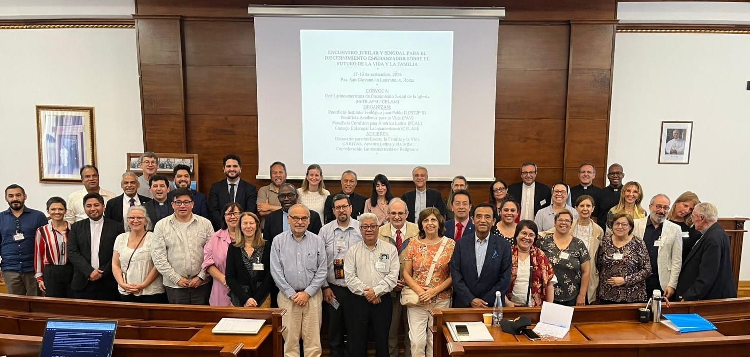 “Tejiendo futuros, protegiendo vidas: con quienes iniciar procesos de diálogo social: subsidiariedad”